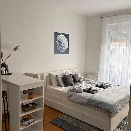 S11 Apartman Újvidék Kültér fotó